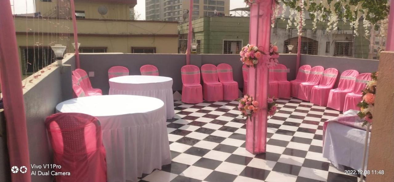 La Cresta Inn Calcutta Extérieur photo