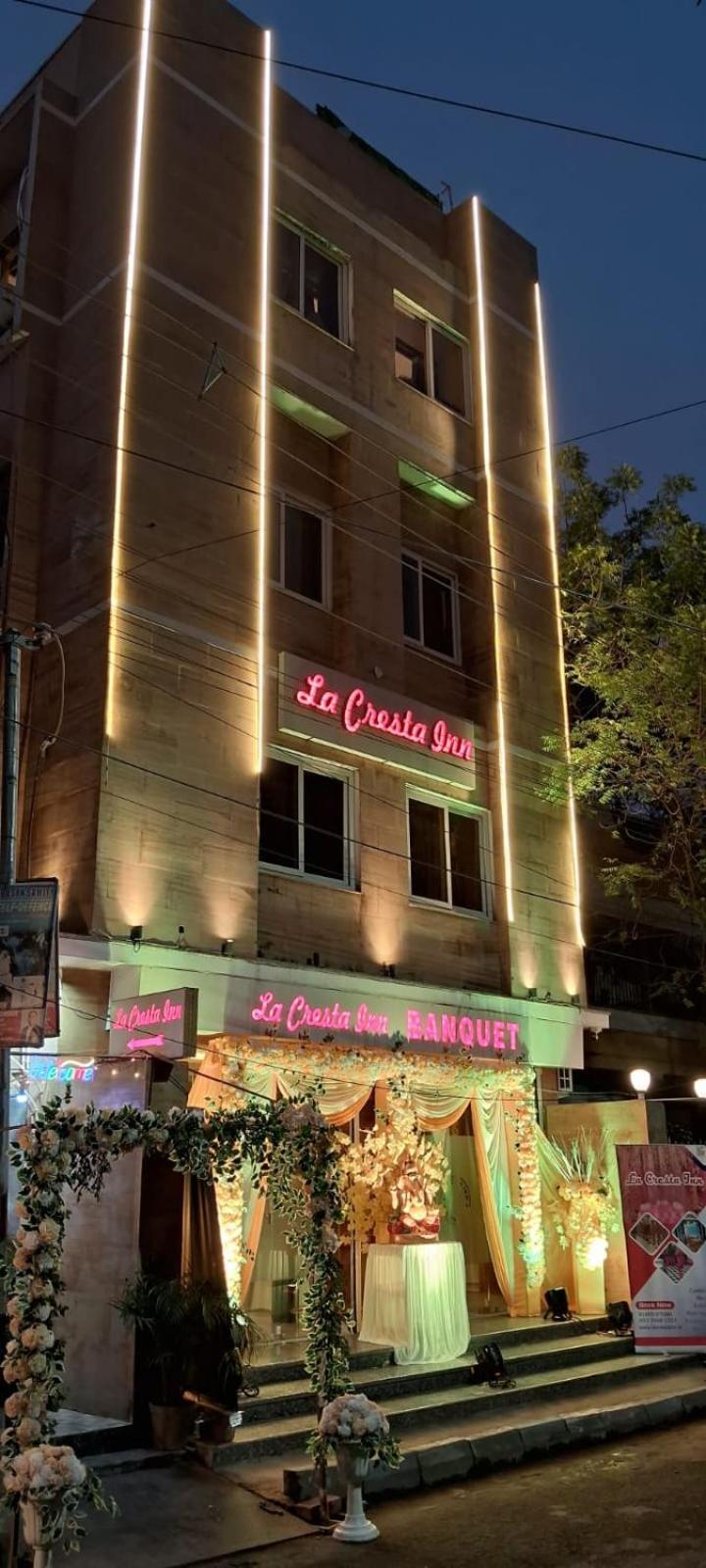 La Cresta Inn Calcutta Extérieur photo