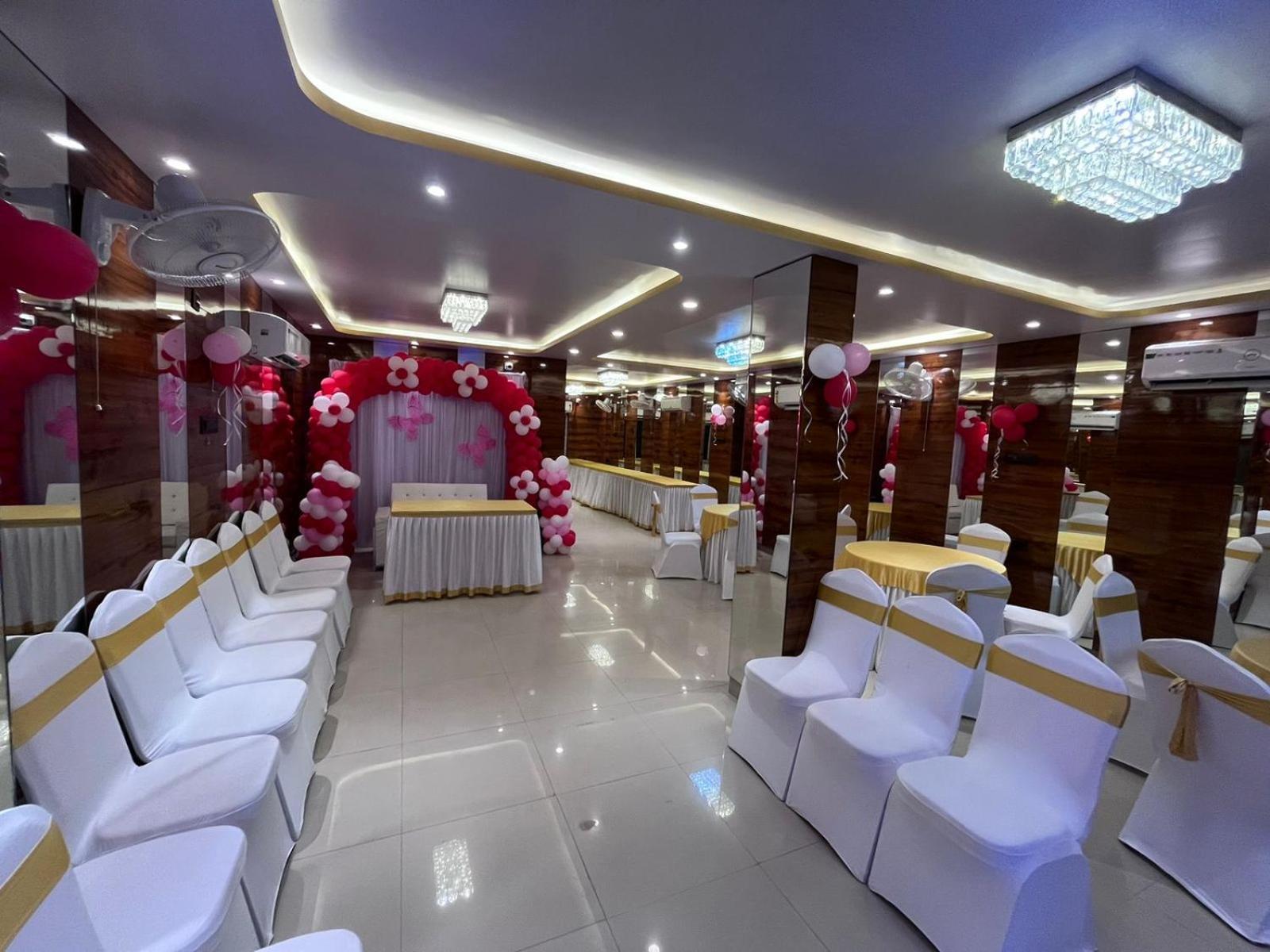 La Cresta Inn Calcutta Extérieur photo